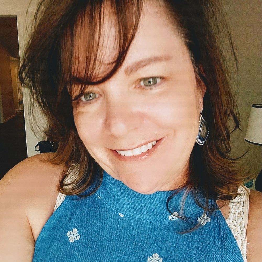 Meet your Posher, Dawn.